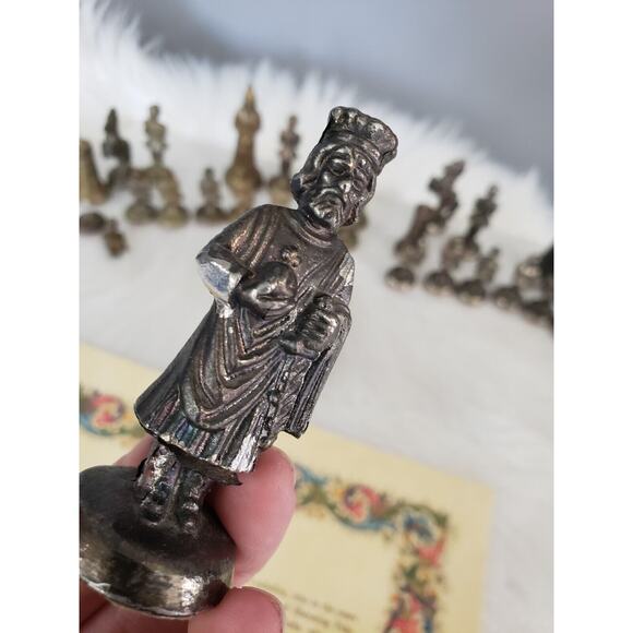 CHARLEMAGNE CRUSADES Chess Pieces Set Nickel & Bronze Firenze Italy vintage rare - Picture 9 of 16